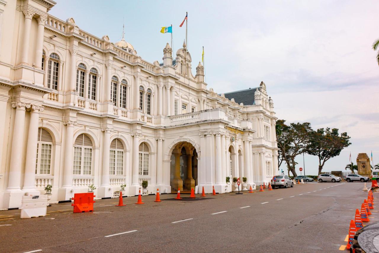 Bishop Hotel Джорджтаун Экстерьер фото